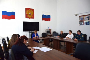 прошло заседание Комиссии по обеспечению безопасности дорожного движения Администрации - фото - 1