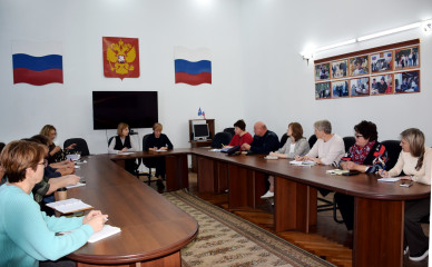 глава округа Татьяна Васильева провела совещание с руководителями - фото - 1