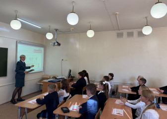 в школах Смоленска и области прошли уроки налоговой грамотности - фото - 1