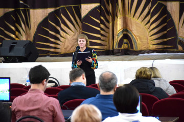 в Сычевском РДК прошла традиционная встреча жителей с Главой муниципального образования в формате "открытый микрофон" - фото - 1