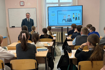 уроки «юНГа» повышают налоговую культуру юных смолян - фото - 1