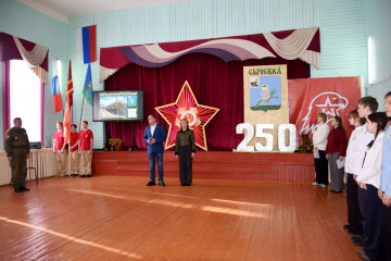 в МБОУ Средняя школа № 1 прошёл «Смотр строя и песни» - фото - 1